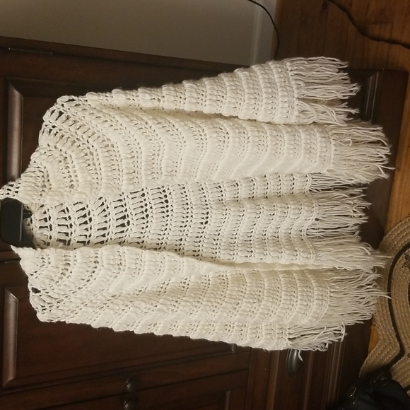 Jackets & Blazers - CORE ALLURE❣️Absolutely delightful cape